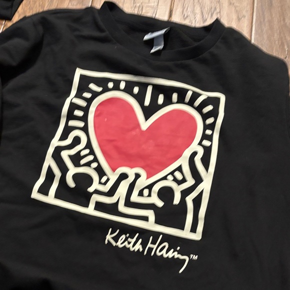 Keith Haring Black Sweatshirt and Joggers Set with Red Heart - Picture 3 of 12